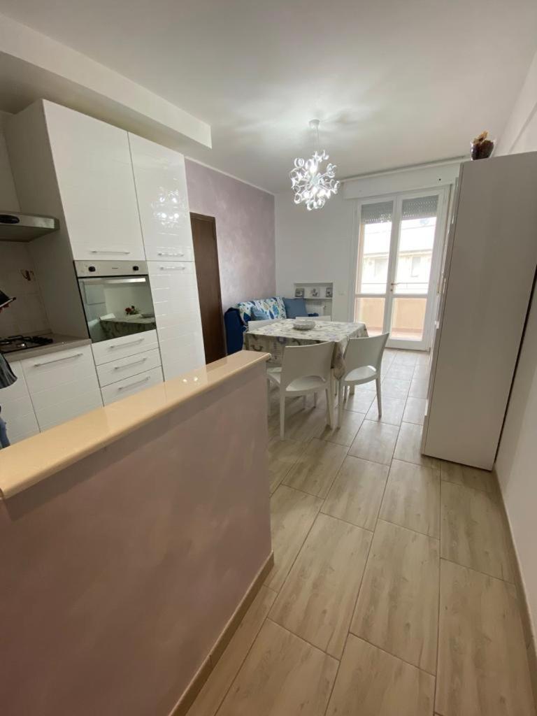 Viola Lido Adriano Villa Dış mekan fotoğraf